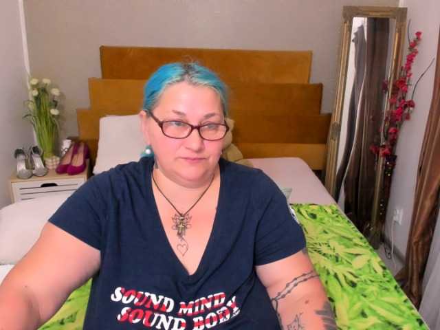 SweetBoobsM