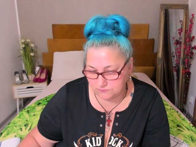 SweetBoobsM