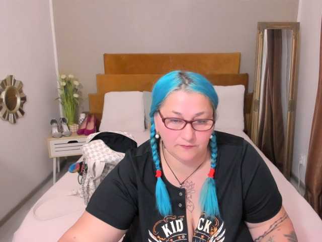 SweetBoobsM