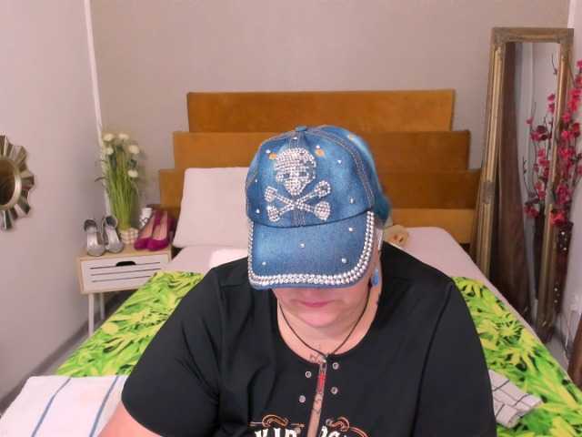 SweetBoobsM
