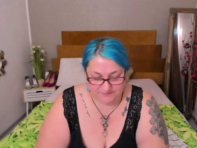 SweetBoobsM
