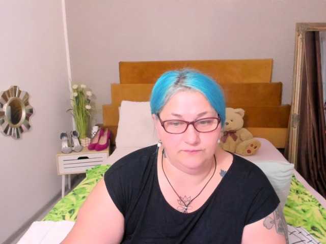 SweetBoobsM