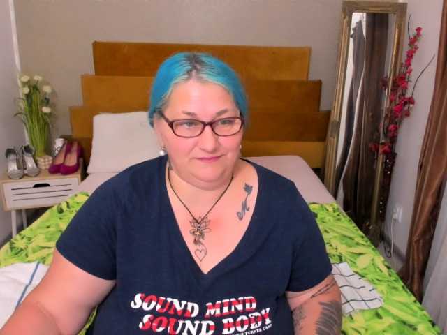 SweetBoobsM