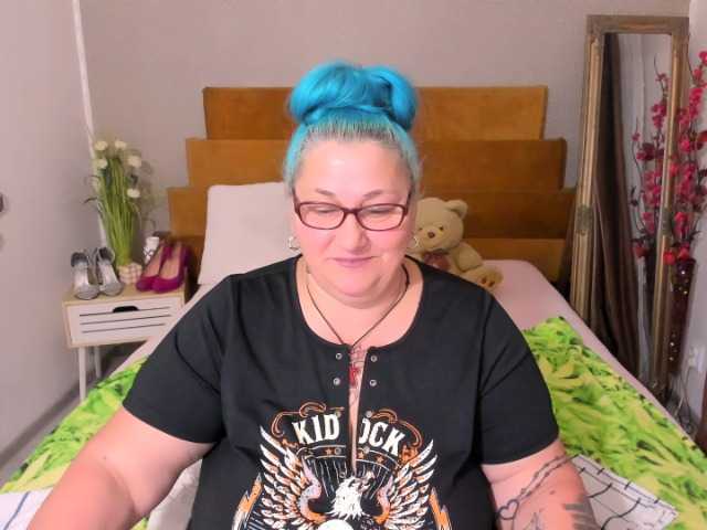 SweetBoobsM