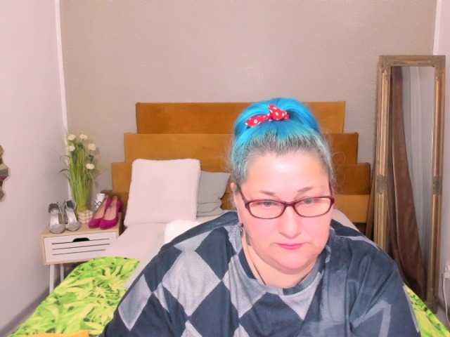 SweetBoobsM live cam preview