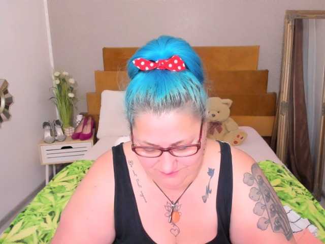 SweetBoobsM