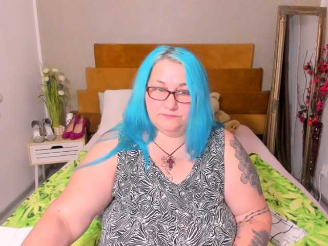 SweetBoobsM