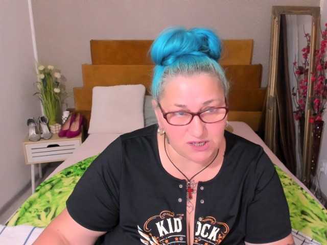 SweetBoobsM