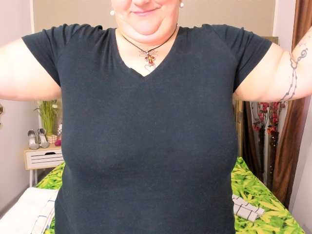 SweetBoobsM