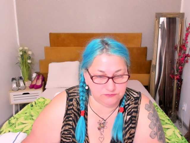 SweetBoobsM