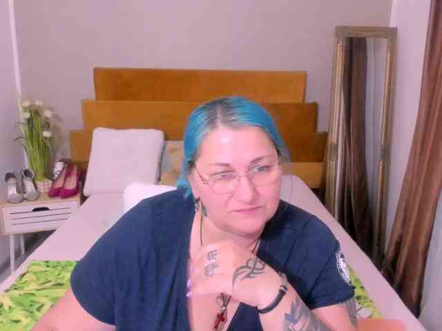 Model: SweetBoobsM