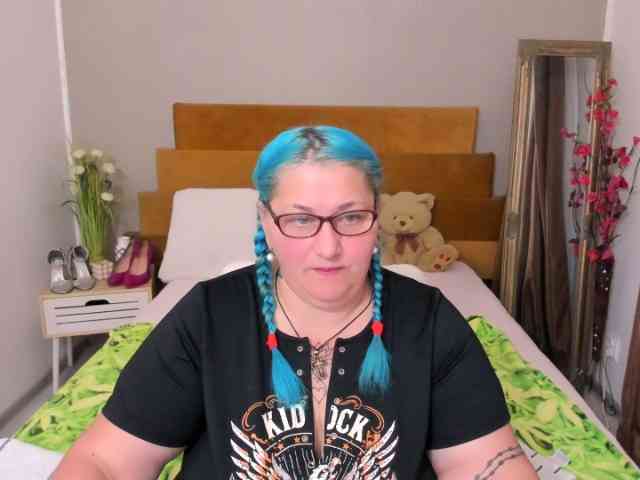 sweetboobsm's live room
