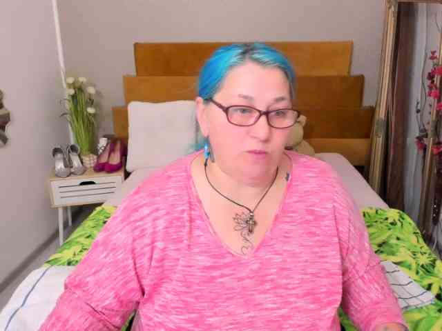 SweetBoobsM webcam