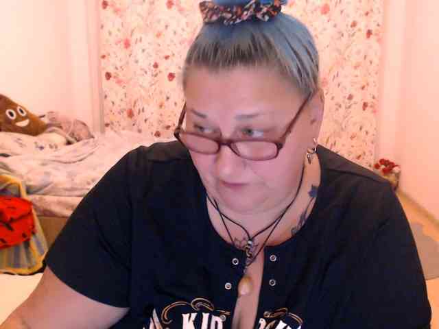 SweetBoobsM