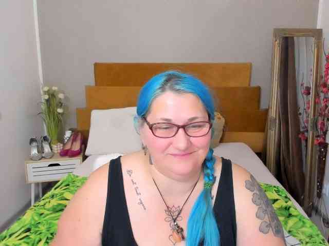 SweetBoobsM