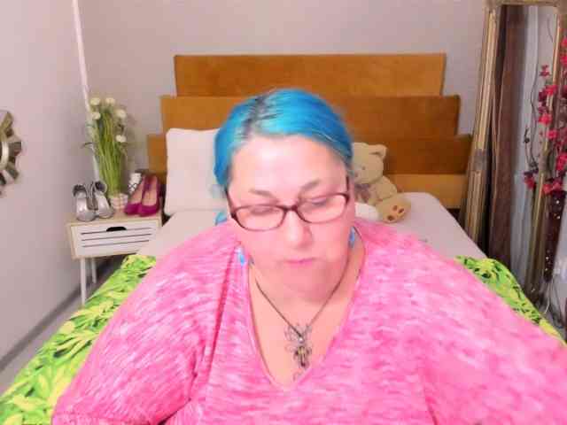SweetBoobsM