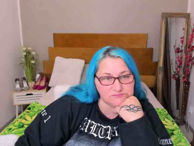 SweetBoobsM