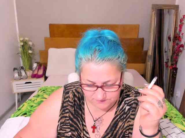 SweetBoobsM webcam