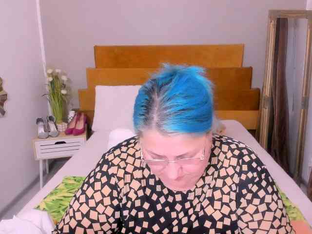 SweetBoobsM
