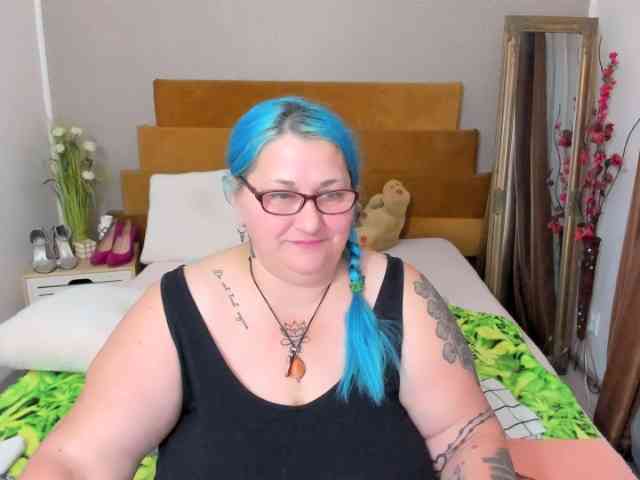 SweetBoobsM