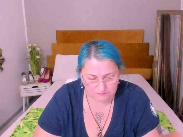 SweetBoobsM