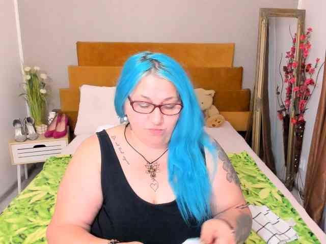 SweetBoobsM