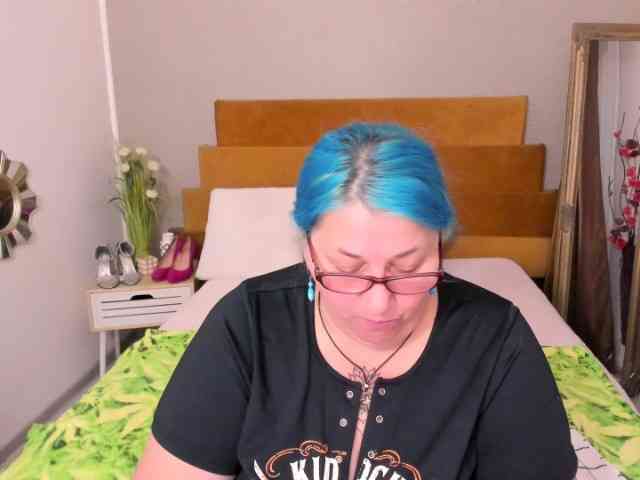SweetBoobsM