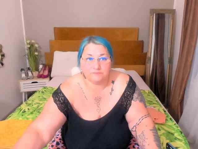 SweetBoobsM