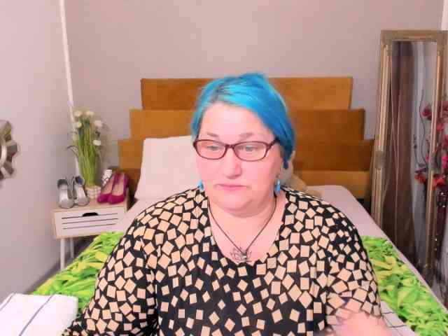 SweetBoobsM webcam