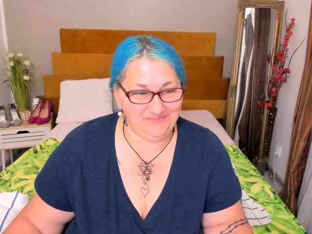 SweetBoobsM