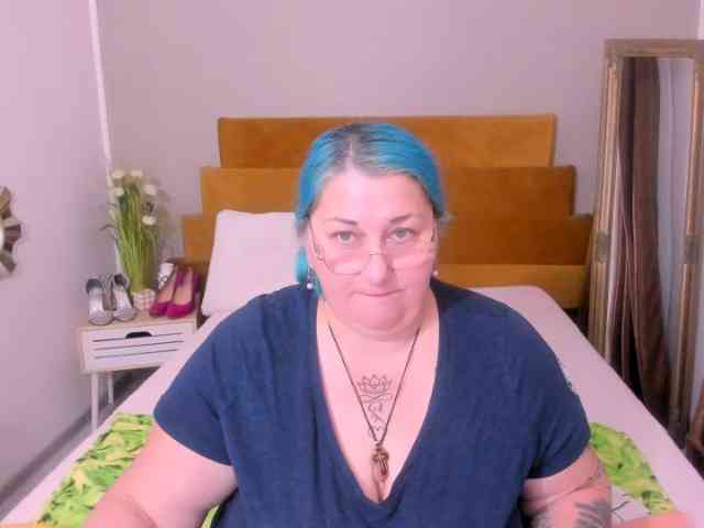 SweetBoobsM