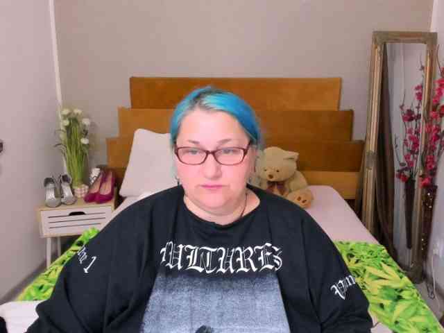 SweetBoobsM