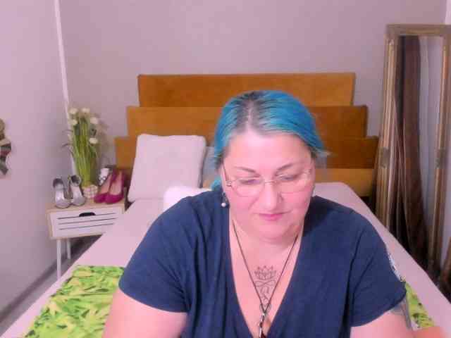 SweetBoobsM