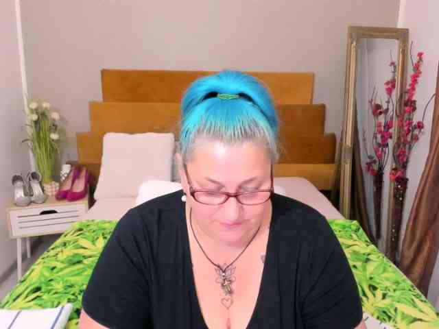 SweetBoobsM