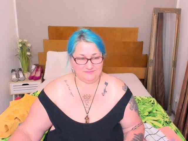 SweetBoobsM