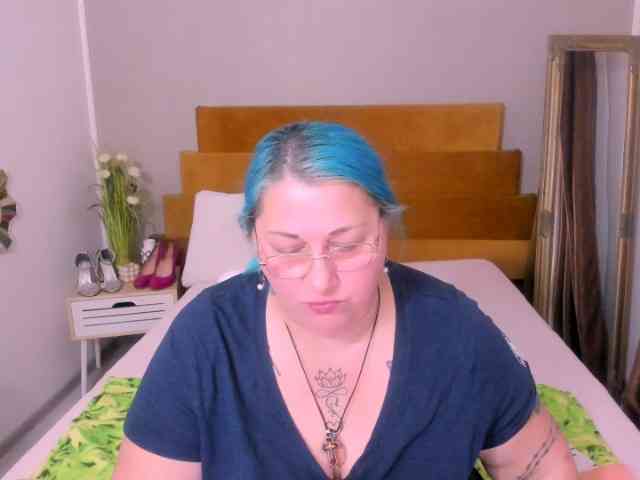 SweetBoobsM