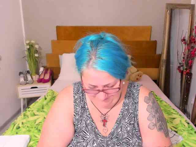 SweetBoobsM