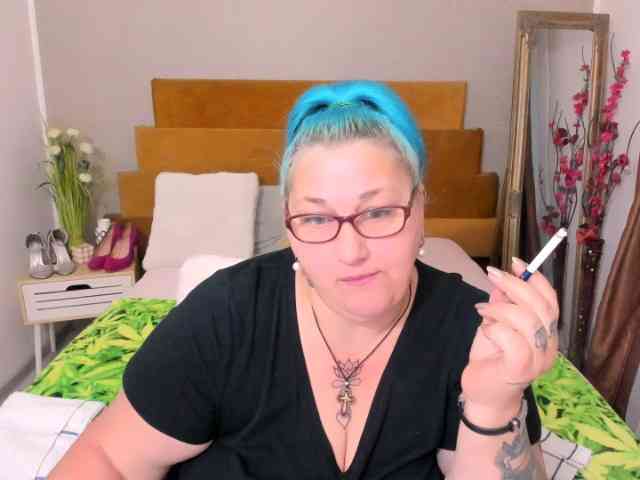 SweetBoobsM webcam