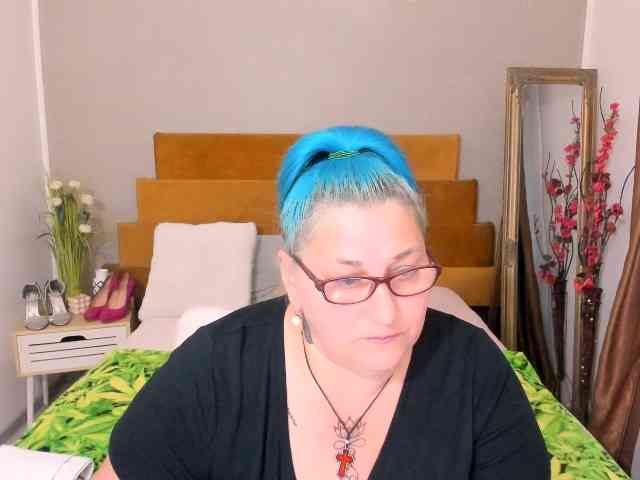 SweetBoobsM