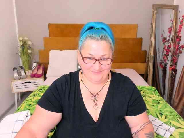 SweetBoobsM
