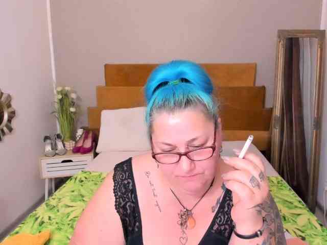 SweetBoobsM
