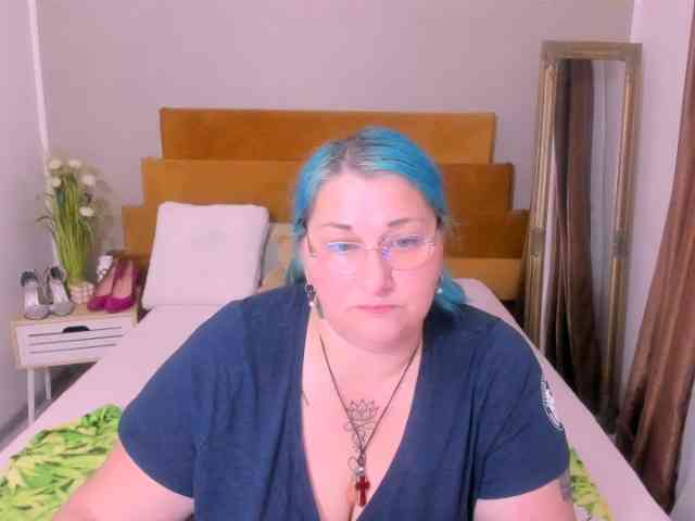 SweetBoobsM