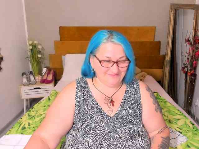 SweetBoobsM
