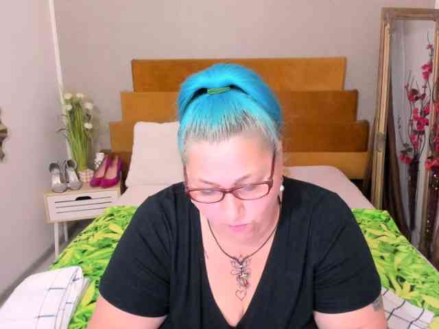 SweetBoobsM