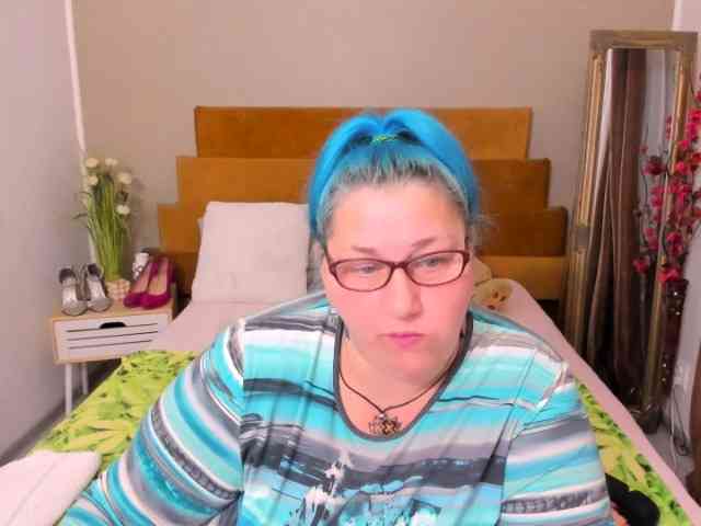 SweetBoobsM