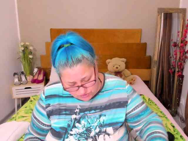 SweetBoobsM