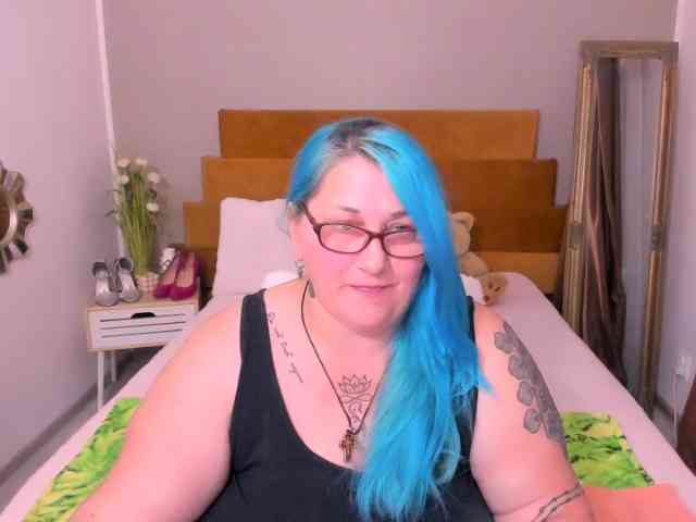 SweetBoobsM