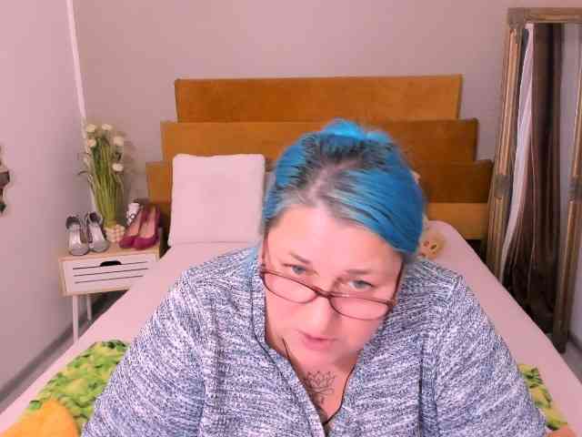 SweetBoobsM