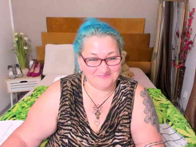 SweetBoobsM