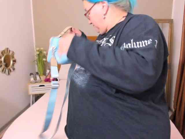 SweetBoobsM webcam